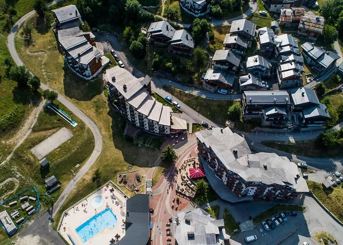 Confortable 2 Pieces, Skis Aux Pieds, Proche Commerces - Fr-1-182a-17 Lejlighed Courchevel