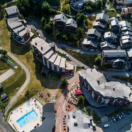 Confortable 2 Pieces, Skis Aux Pieds, Proche Commerces - Fr-1-182a-17 Apartment Courchevel